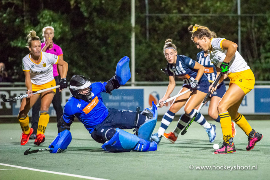 27-09-2019: Hockey: Vrouwen HDM v Den Bosch: Den Haag Hockey Livera Hoofdklasse 2019 (L-R) Julia Remmerswaal (Keeper hdm #1) en Frédérique Matla (Den Bosch #15)