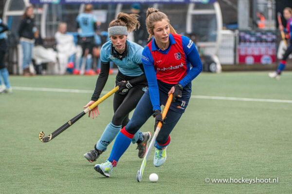 Sophie Schlatmann (HGC #11) en Xan de Waard (SCHC #11)