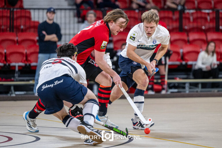 20260124_FVDL-Sportsnap.nl_Zaalhockey-Schaerweijde H1 - Klein Zwitserland H1 _1984